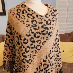 Women's ON BLUE Cheetah Print Poncho S/M